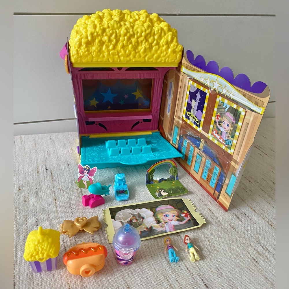Polly Pocket Unbox It Popcorn Movie Theater Playset